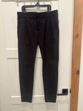 Athleta Black Wander Stash Skinny Pant